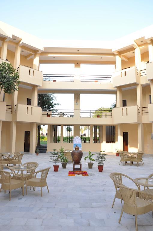 Kadamb Kunj Resort Bharatpur Zewnętrze zdjęcie